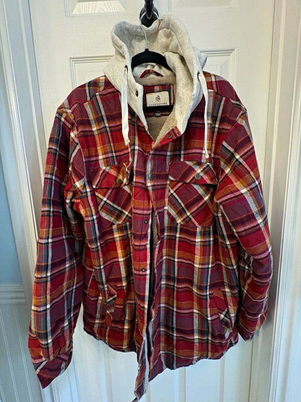 Legendary Whitetails Men’s 2XL Red Plaid Hooded Sherpa Lined Shacket Jacket
